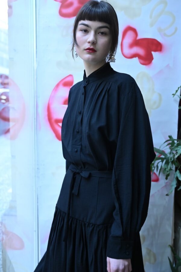 Black silk skirt - Image 3