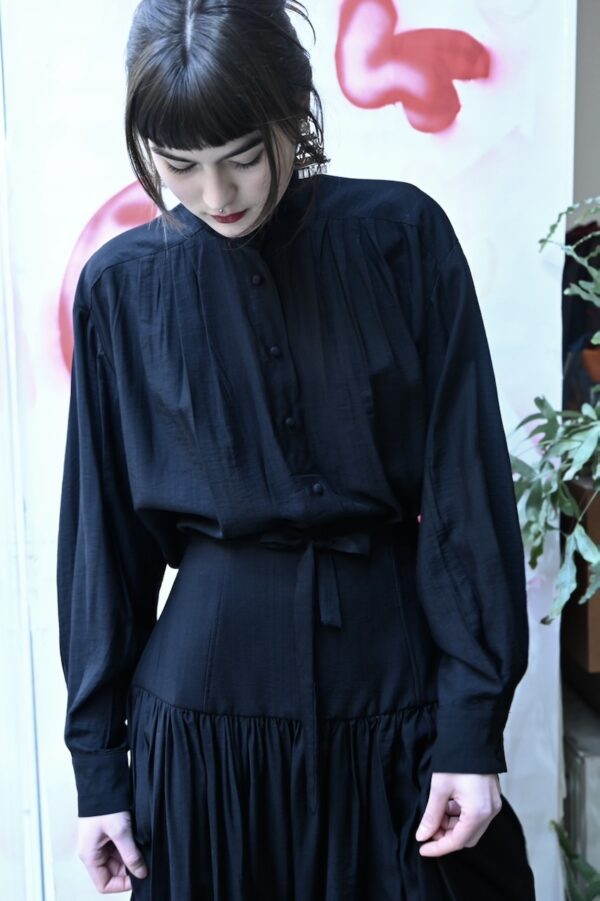 Black silk skirt - Image 2