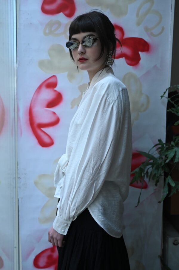 Silk blouse - Image 4